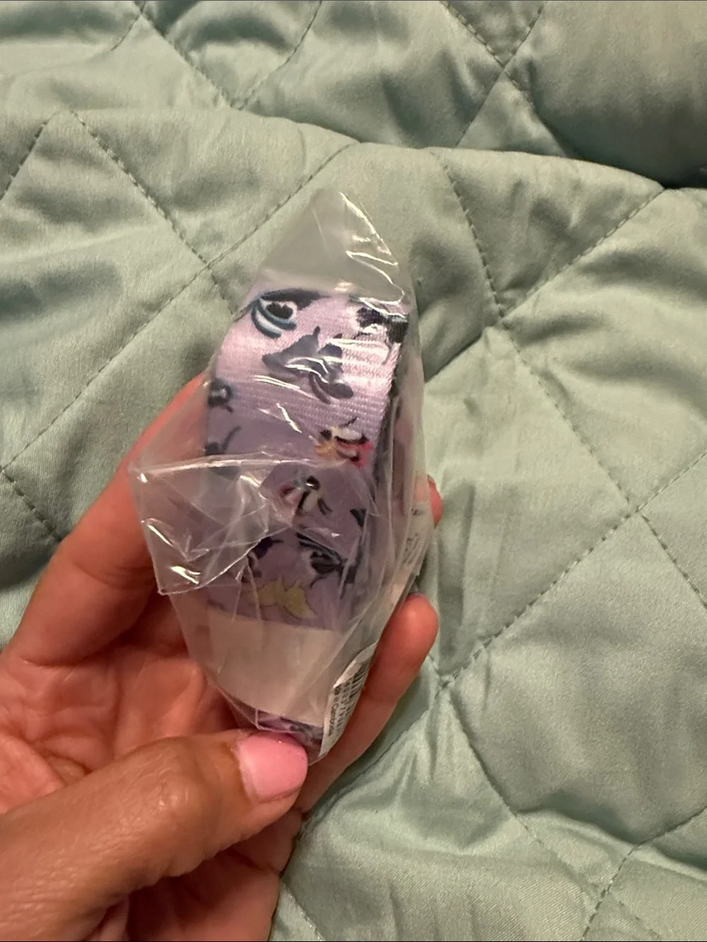 Lavender Butterfly wide lanyard with speed clip Vera Bradley🦋